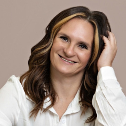 Patricia McCullough - Real Estate Agent