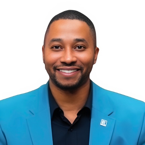 Armando Pina - Real Estate Agent