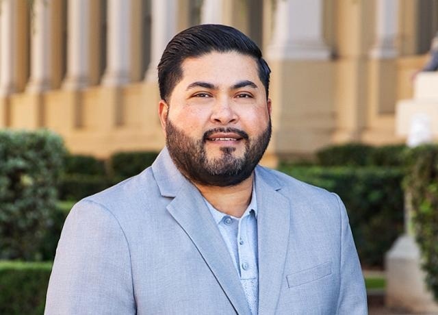 Inland Empire Real Estate Agent Carlos Mejia