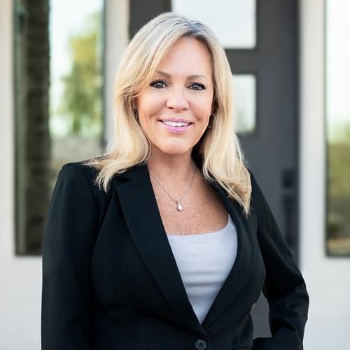 Kim Cocuzza, Redfin Principal Agent in New River