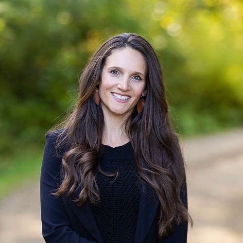 Meagan MacIver - Real Estate Agent