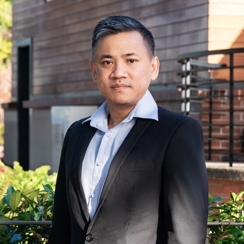 Tin Nguyen, Redfin Agent in Edmonds