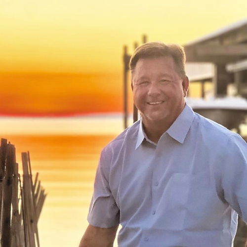 Kenneth Robinson - Real Estate Agent