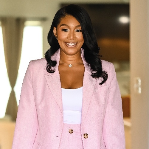 Antonia Blair - Real Estate Agent