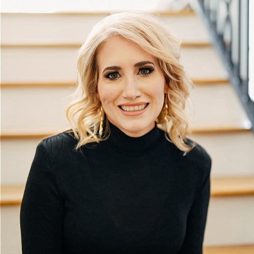 Daphne Gaspard - Real Estate Agent