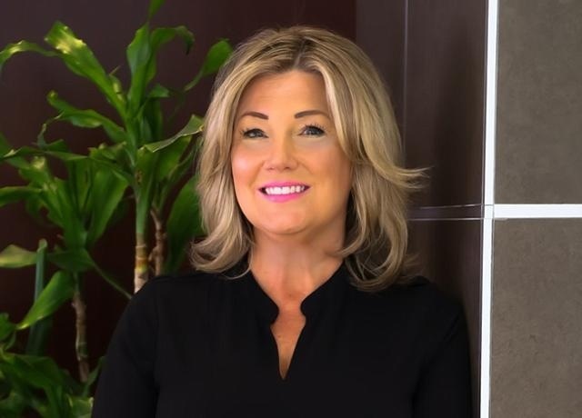 Phoenix Real Estate Agent Karen Bach