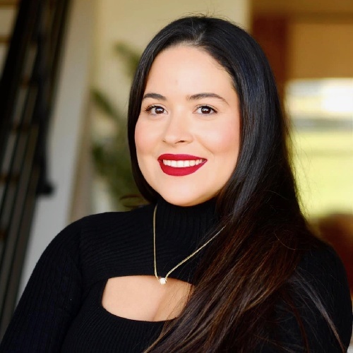 Cecilia Fernandez - Real Estate Agent