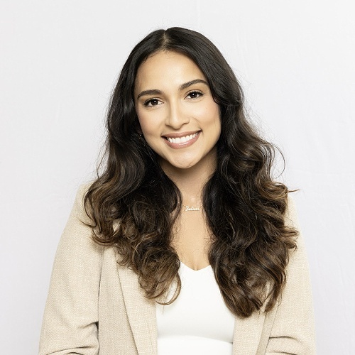 Cindy Juarez - Real Estate Agent