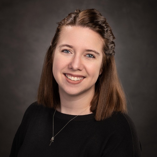 Samantha Bivens - Real Estate Agent