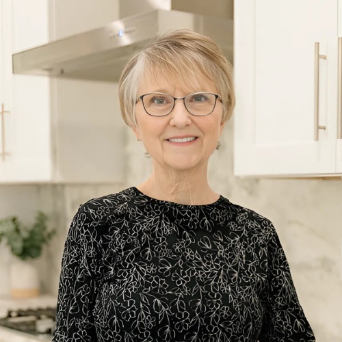 DeAnn Hasquet - Real Estate Agent