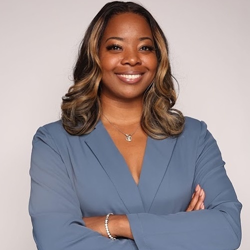 Shuntae Brown - Real Estate Agent