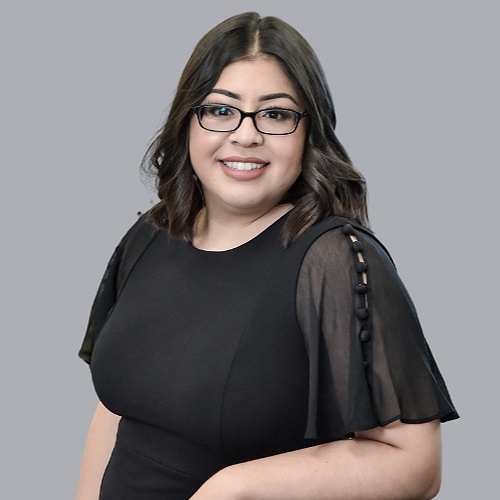 Paulina Gonzalez-Munoz - Real Estate Agent