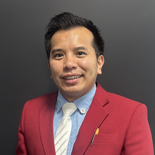 Thanakorn Wipapornpan - Real Estate Agent