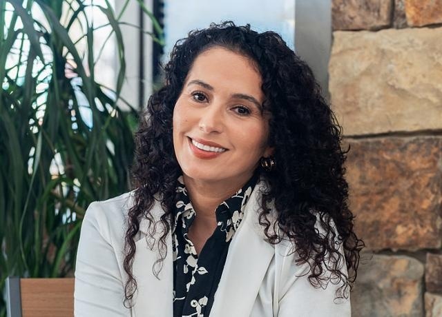 Sacramento Real Estate Agent Jennifer Soto-Burrell