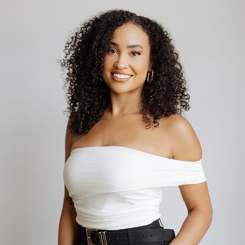 Janay Oneal - Real Estate Agent