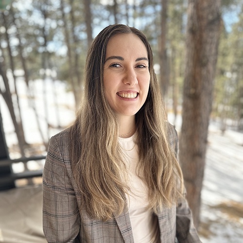 Arianna DeJong - Real Estate Agent