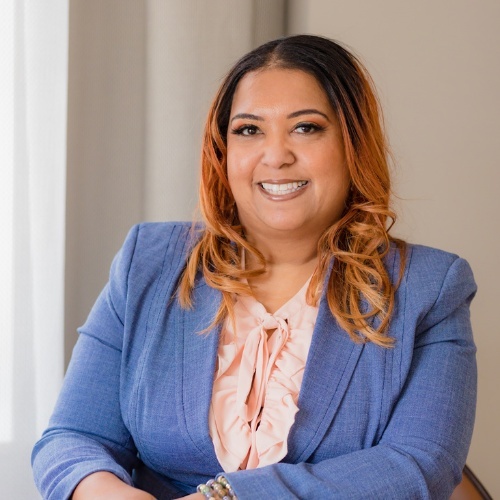 Lona Reiling - Real Estate Agent