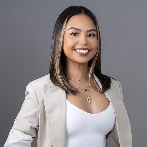 Kristen Cabang - Real Estate Agent