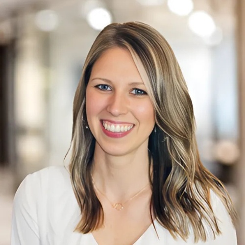 Laura Muschott - Real Estate Agent