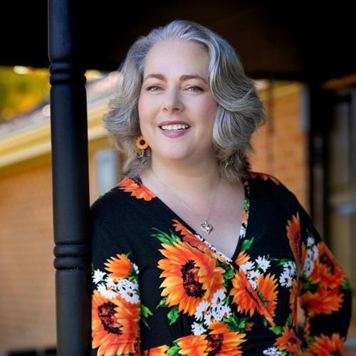 Sherri Hill, Redfin Agent