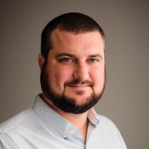Travis James - Real Estate Agent