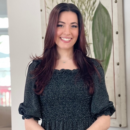 Chloe Paul - Real Estate Agent