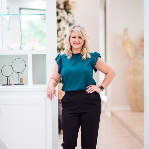 Lacy Troutman - Real Estate Agent