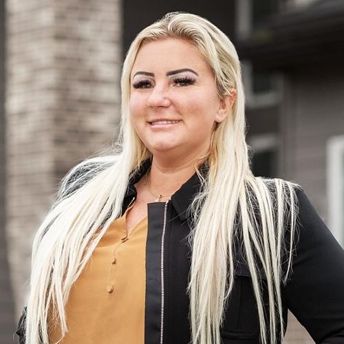 Mia McCormick, Redfin Agent in Gresham