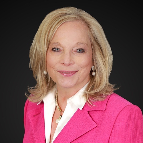 DeeAnn Moore - Real Estate Agent