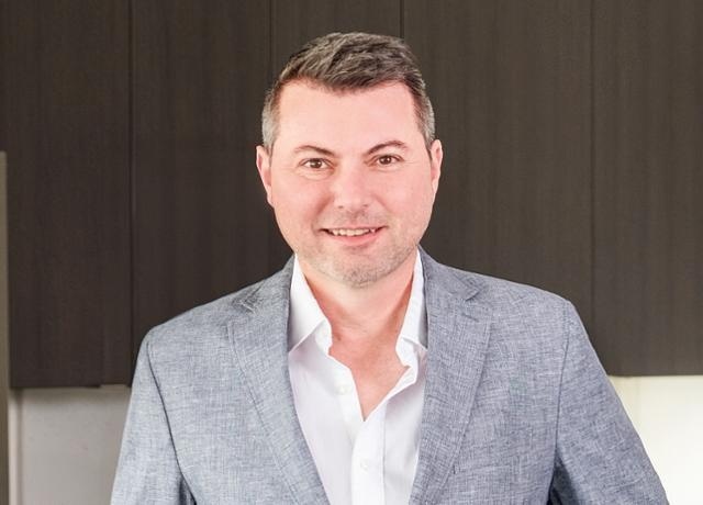 Palm Springs Real Estate Agent Travis Ruff