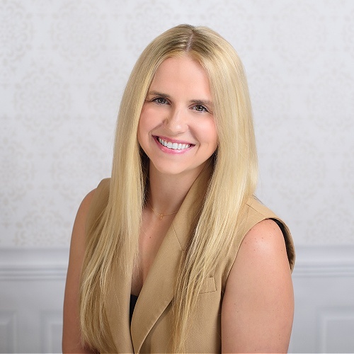 Janell Echols - Real Estate Agent