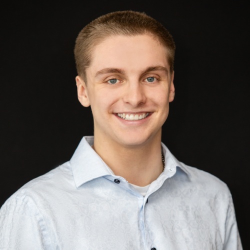 Ryzen Martin - Real Estate Agent