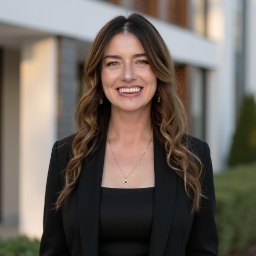 Tina Whittington - Real Estate Agent