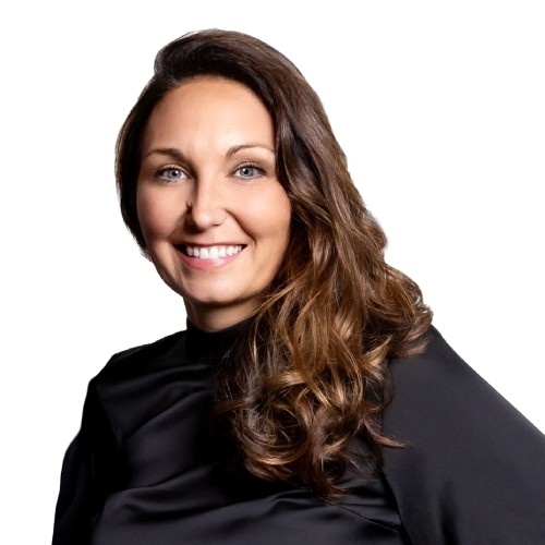 Shanna Funwela - Real Estate Agent