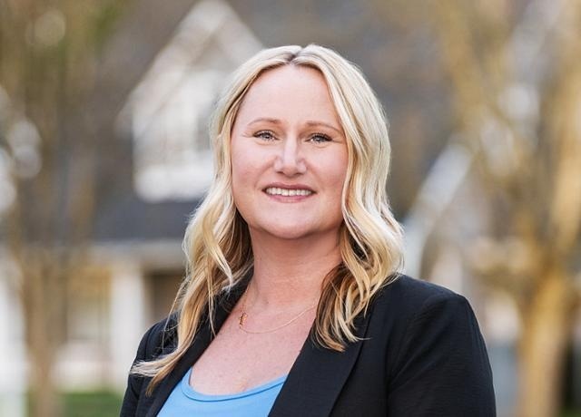 Seattle Real Estate Agent Emily Tjaarda