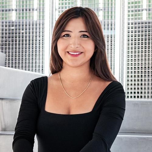 Yanely Ibarra, Redfin Agent