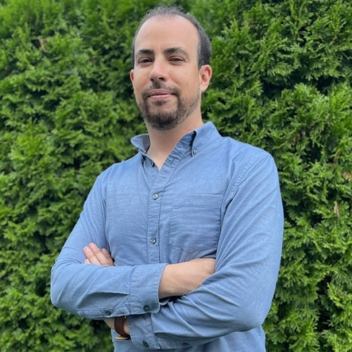 Camilo Holguin - Real Estate Agent