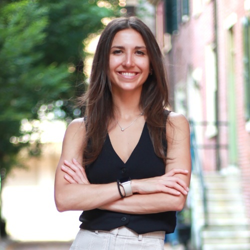 Sela Fallt - Real Estate Agent