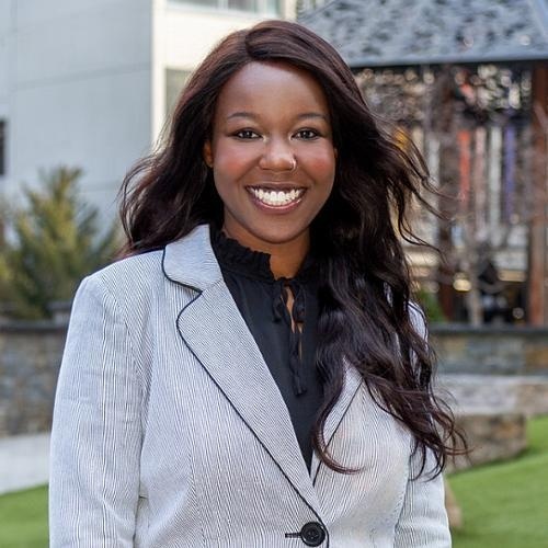Lauren Butia, Redfin Agent in Bethesda