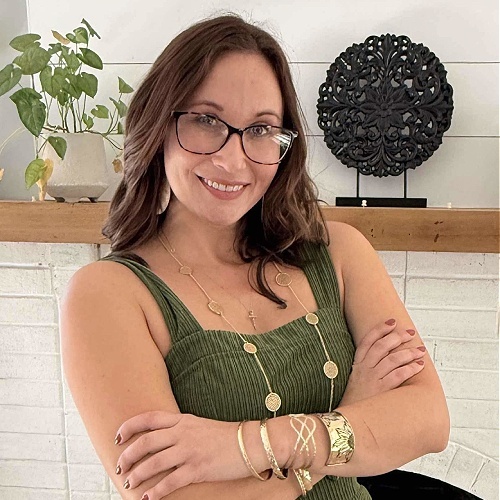 Emily Hoth - Real Estate Agent