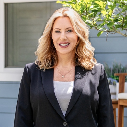 Stephanie Smith, Redfin Agent in The Villages