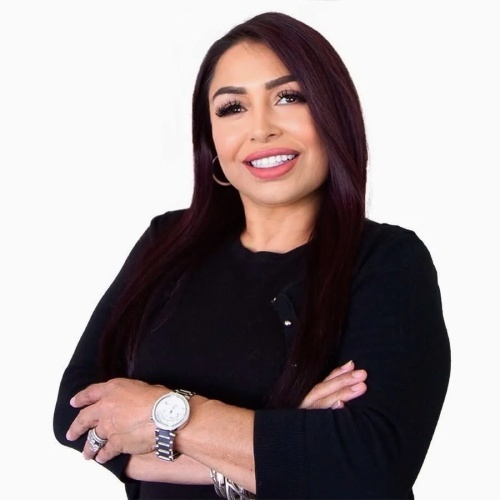 Maria Valles - Real Estate Agent