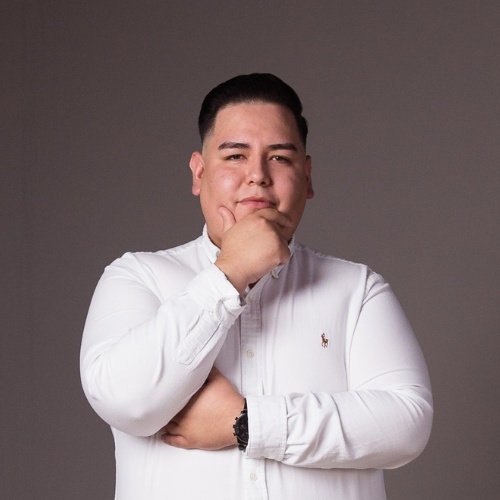 Jesus Munoz - Real Estate Agent