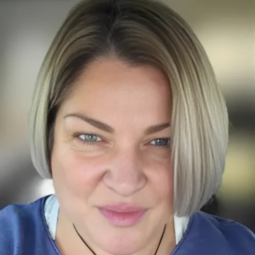 Stephanie Nickell - Real Estate Agent