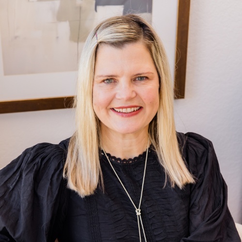 Nicole Hunt - Real Estate Agent