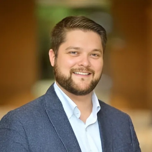 Alex Robinson - Real Estate Agent