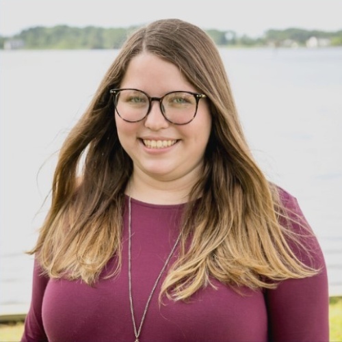 Amber Waller - Real Estate Agent