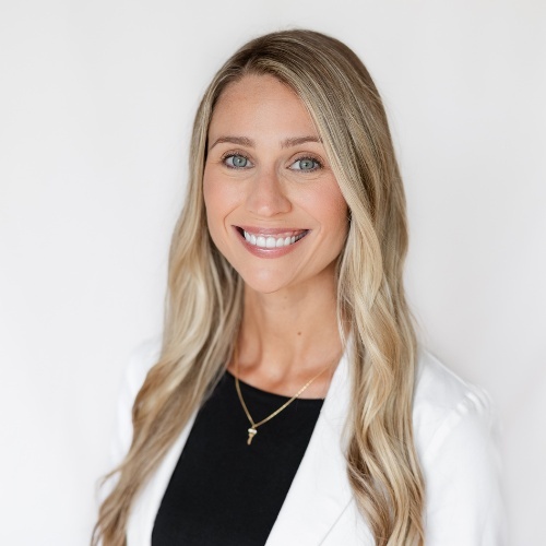 Amanda Tingle - Real Estate Agent