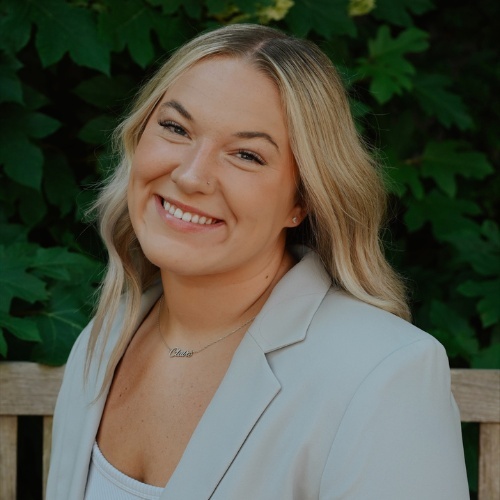 Claire Evans - Real Estate Agent