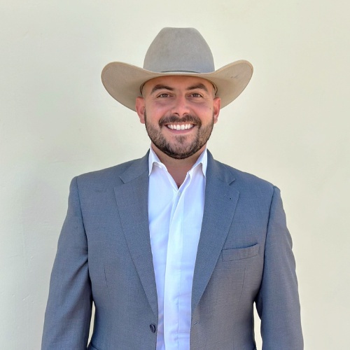 Adam Arteaga - Real Estate Agent